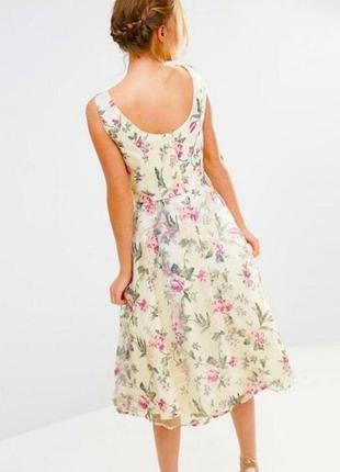 Розпродаж плаття chi chi london міді asos з квітковим принтом4 фото