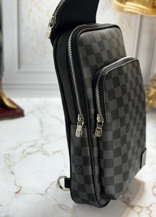 Сумка мессенджер louis vuitton avenue 20 x 31 x 7 см канва damier grafit, кожа. упаковка пыльник2 фото