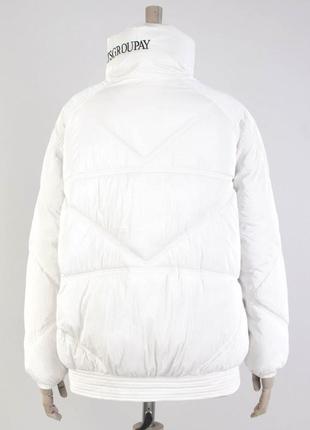 Стильная белая осенняя деми куртка модная дутая оверсайз4 фото