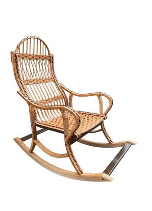Кресло качалка из лозы плетеная2 фото