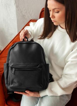 Женский стильный и качественный рюкзак из натуральной кожи черный4 фото