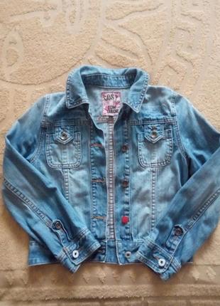 Куртка джинсова