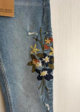 Нові шикарні джинси  zara, розмір  36 .2 фото