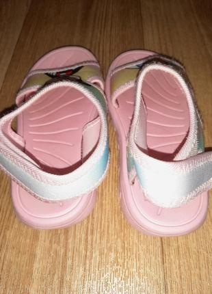 Босоніжки, сандалі для дівчинки р.292 фото