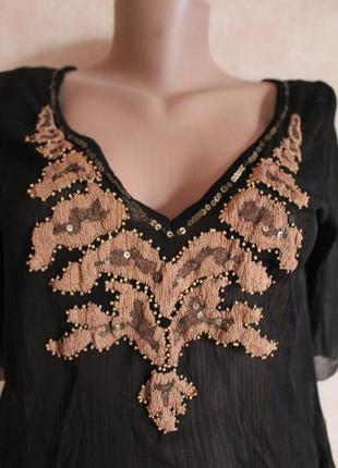 Черная блуза, с красивой нашивкой от vero  moda xs6 фото