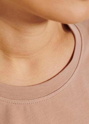 Бежева жіноча футболка з щільної бавовни, базова футболка капучино2 фото