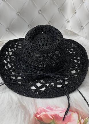 Летняя плетеная шляпа федора ковбойка с узорами черная7 фото