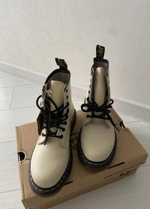 Ботинки dr. martens4 фото