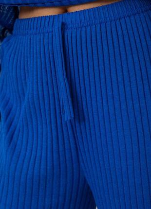 Костюм жіночий в рубчик повсякденний, колір електрик7 фото
