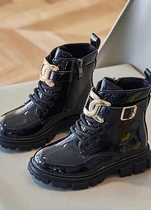 Черевики для дівчат