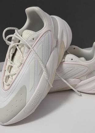 Adidas ozelia