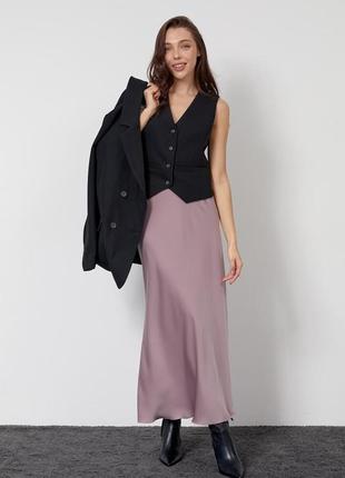 Женская длинная шелковая юбка макси лилового цвета