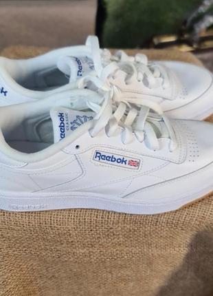 Стокові оригінальні нові кросівки reebok2 фото