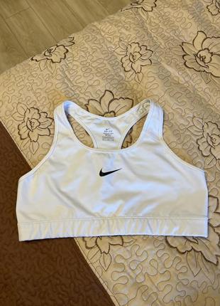 Топ лиф бра спортивный nike оригинал белый с логотипом для занятий спортом