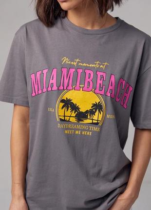 Трикотажна футболка з принтом miami beach2 фото