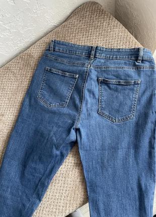 Джинсы женские мягкие размер 29 m-l с вишивкой нашивкой штаны женские джинсовые узкие5 фото