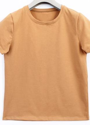 Жіноча футболка медового кольору1 фото
