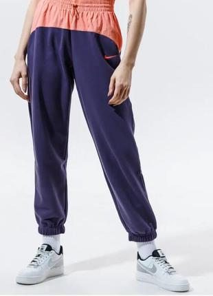 Брюки жіночі nike nike joggers sportswear icon clash оригінал