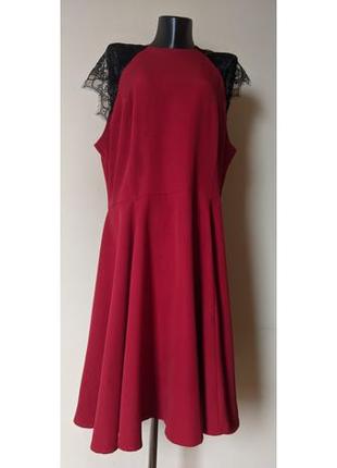 Женское красное платье размер 52