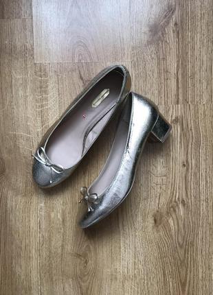 Новые красивые и комфортные туфли dorothy perkins 39,5-40рр5 фото