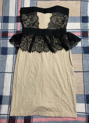 Стильное женское платье