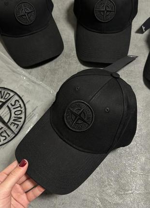 Унісекс кепка stone island