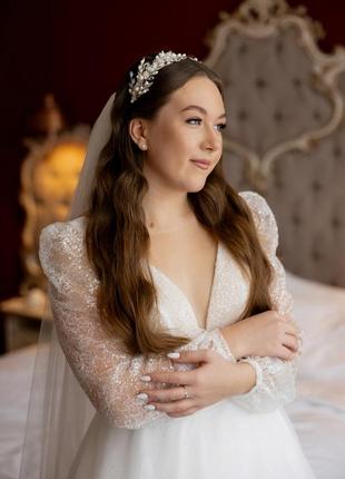 Весільна а-силуетна сукня katy corso