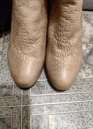 Зимние кожаные сапоги 39 размер, на каблуке, стелька 25,5 см5 фото