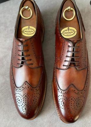 Изысканного дизайна кожаные туфли броги gordon & bros.новые, в коробке. р. 44.