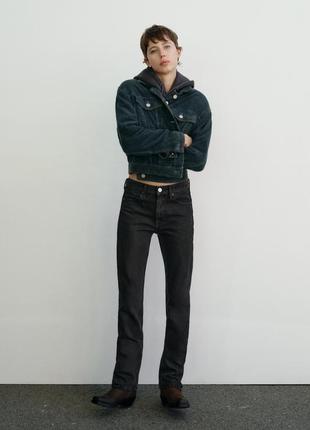 Длинные прямые джинсы1 фото