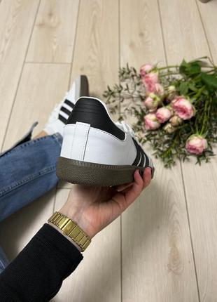 Жіночі кросівки adidas samba white black6 фото