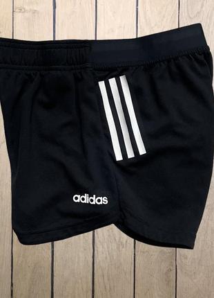 Легкие шорты adidas5 фото