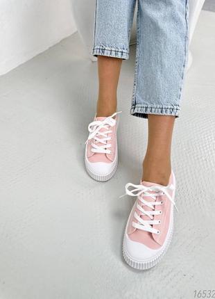 Рожеві пудрові текстильні кросівки кеди кєди на білій ребристій підошві з білим...