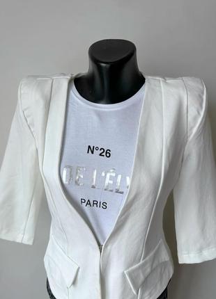 Белый пиджак ad lib накидка блейзер с рукавом три четверти3 фото