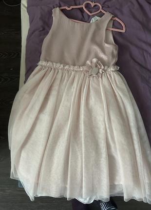 Праздничное платье розовое, 140 см, 8-10роков б/у