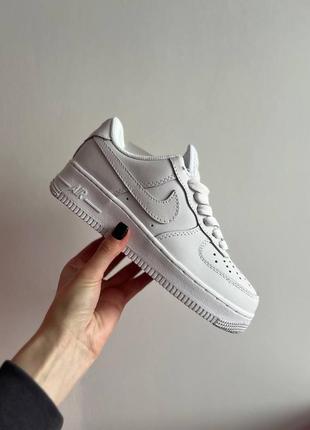 Женские кроссовки nike air force 1 low white
