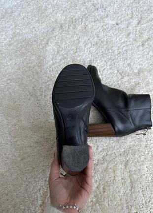 Женские ботиночки на каблуке4 фото
