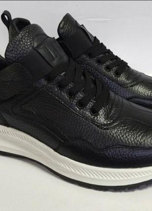 Кроссовки мужские