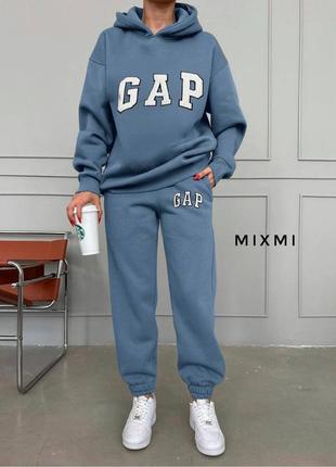 Костюм gap