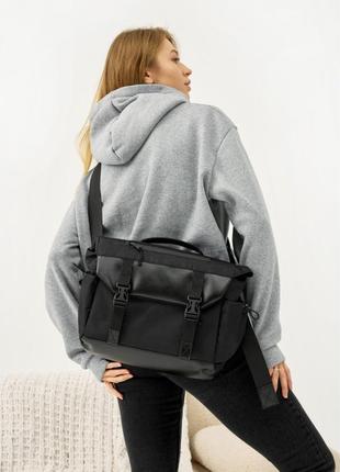 Жіноча  сумка для ноутбука sb чорна з перфорацією `ps`