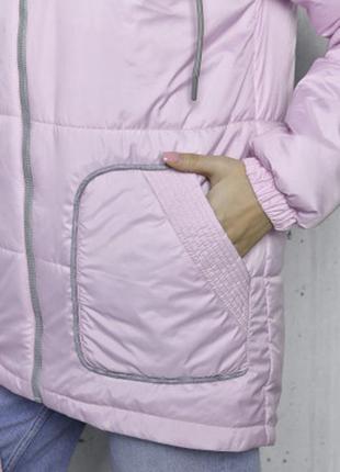 Демисезонная качественная розовая молодежная куртка ниже бедра с трикотажным капюшоном 42-484 фото