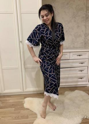 Жіночий трендовий халат зі шпателя