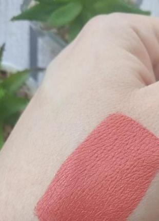Базова стійка матова помада блиск maybelline super stay matte ink тон 180