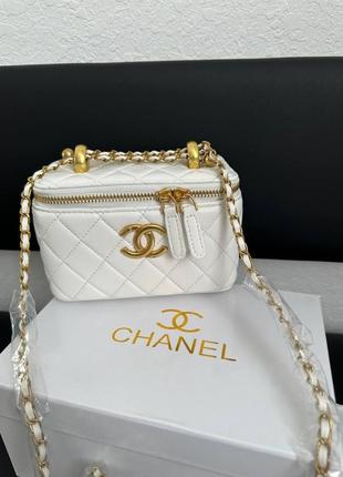 Cумка косметичка шанель chanel lambskin white