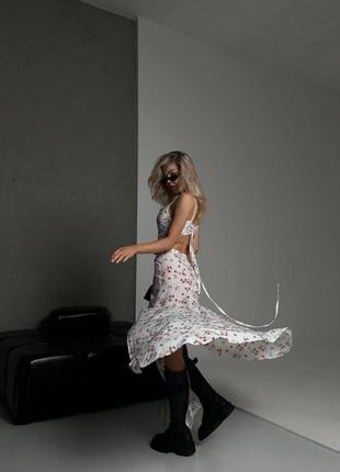 Вечірня квіткова сукня максі з боковими розрізами шнурівка 3 кольори4 фото