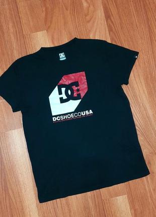 Мужская скейтерская футболка dc shoeco ausa с большим лого3 фото