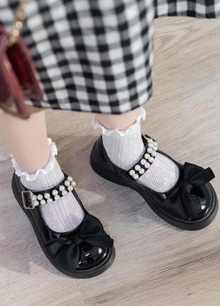 Стильные нарядные туфли для девочек