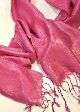 Ярко-розовый переливающийся шарф2 фото