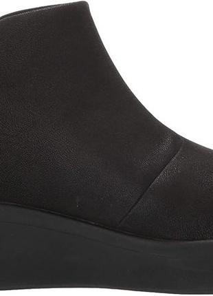 Размер 40. ботинки clarks модель step rose up ankle boot. оригинал.2 фото