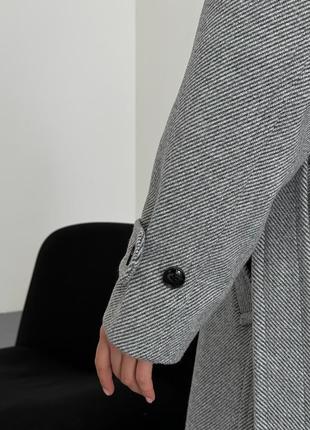 Изысканное серое кашемировое пальто6 фото